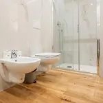 Ht Maison Angera Milan