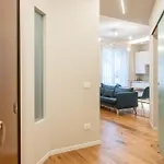 Ht Maison Angera