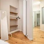 Ht Maison Angera *