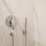 Ht Maison Angera