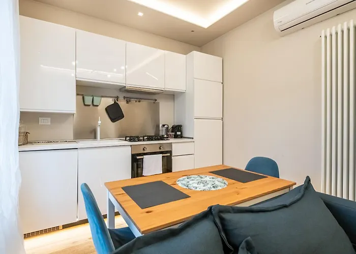 Ht Maison Angera Milano