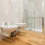 Ht Maison Angera Milán