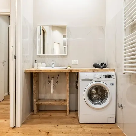 Apartman Ht Maison Angera Milánó