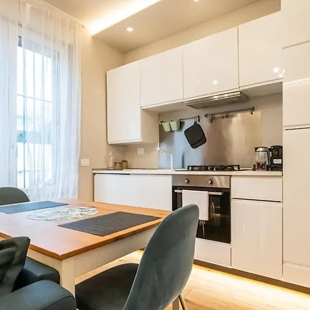 Ht Maison Angera Apartman *