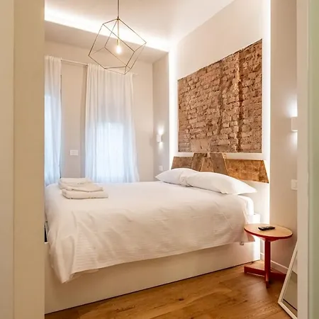 Ht Maison Angera
