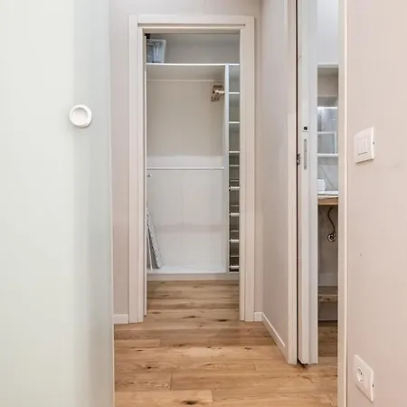 Ht Maison Angera Milánó