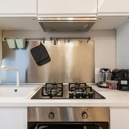 Ht Maison Angera
